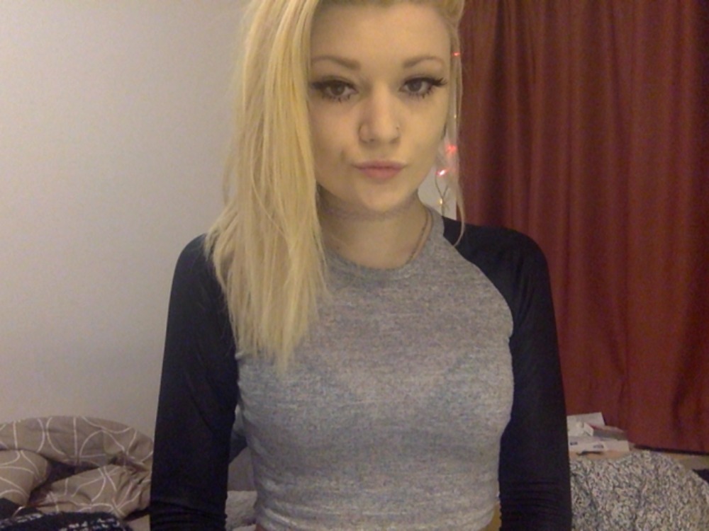 accidentally cropped off my hair lool