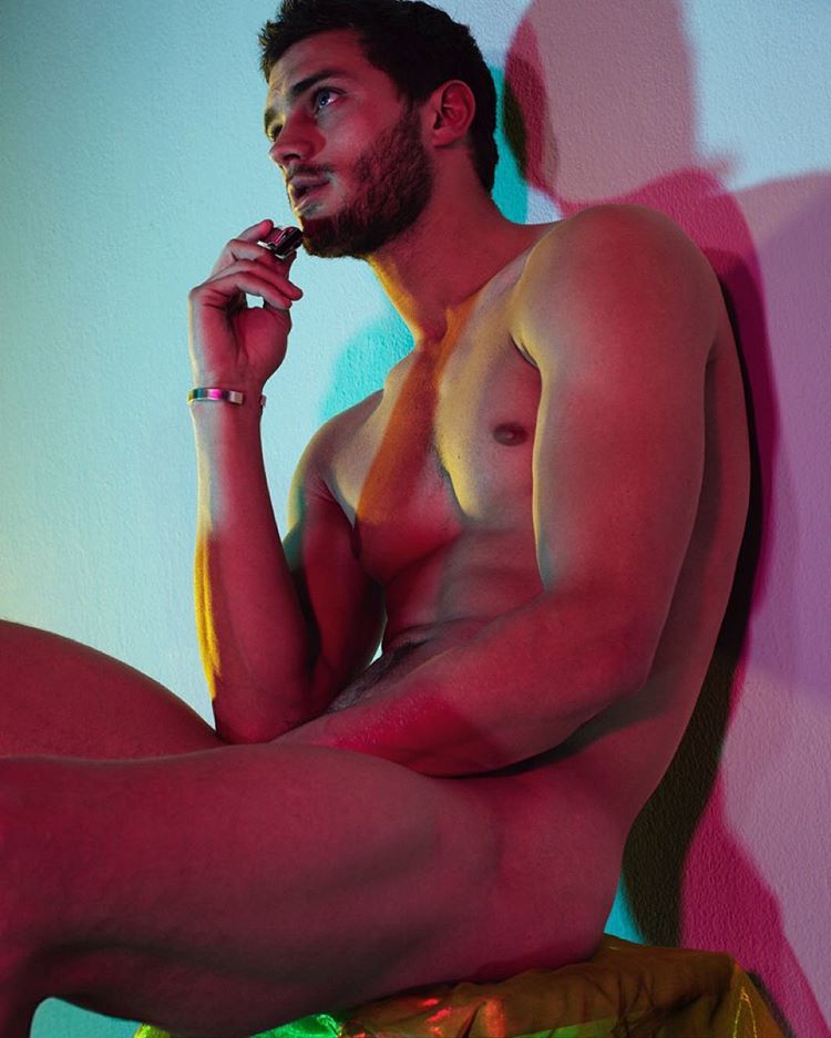 New outtake released by Mert & Marcus of Jamie’s photoshoot for Visionaire in 2007: X