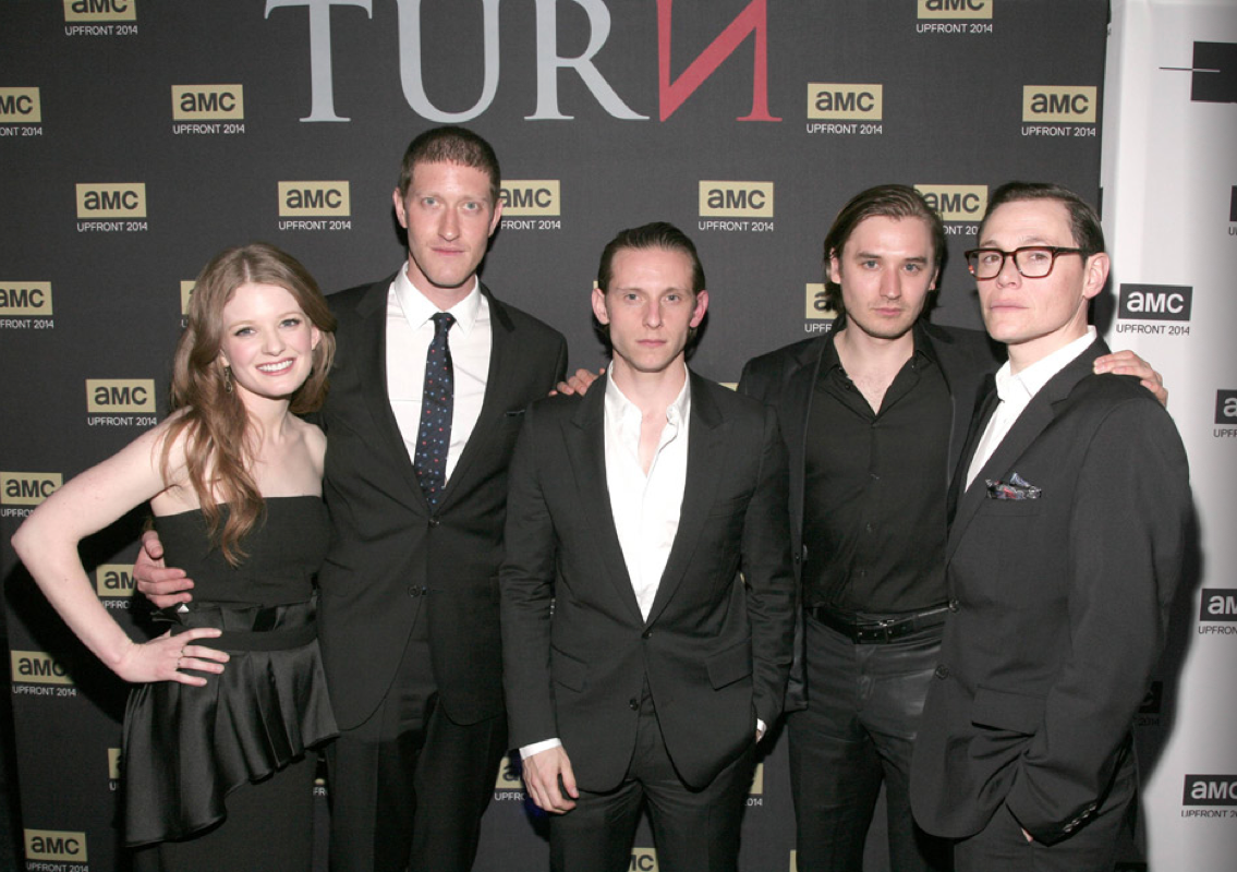 TURN on AMC • fuckyeahburngorman: The TURN cast + crew at AMC...