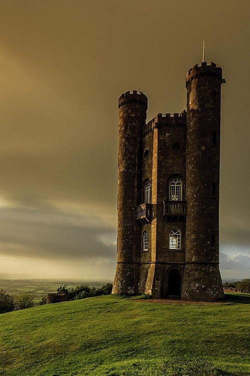 ponderation:  Broadway Tower, Cotswold, England by MarkAnthonyWalden 