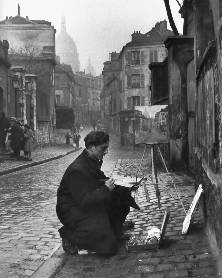Street Painter. Rue Norvins, Montmartre, Paris. 1946.
Photographer: Edward Clark