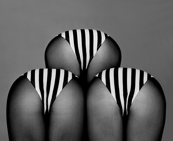 John Swannell. Mona Summers, The Three Bottoms, 1983. Framed B/W print, 607x528mm
Reserve: £800.00
Contact specialevents@prostatecanceruk.org to bid on this print.