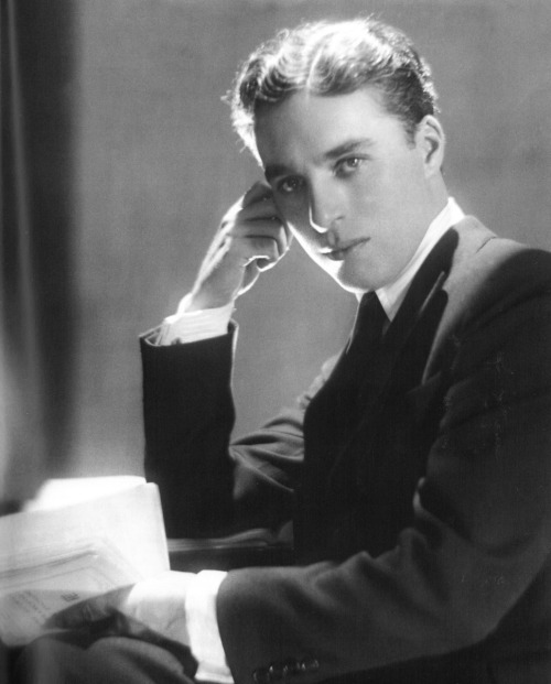 Charlie photographed by Baron Adolph De Meyer c.1921 