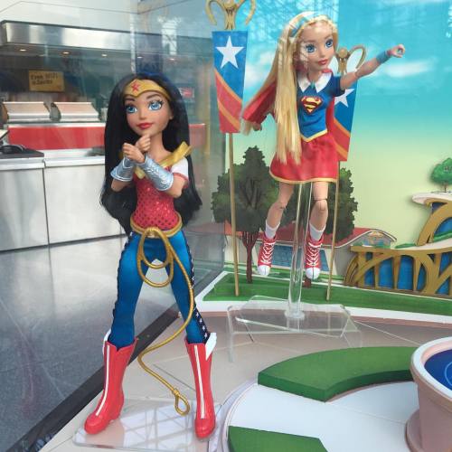 DC super hero girls dolls #nycc