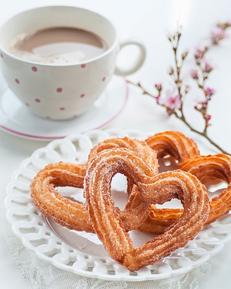 confectionerybliss:Heart Shaped ChurrosSource: Super Golden Bakes