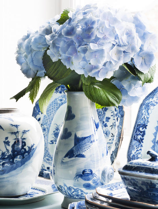 Blue & white koi vase with flowers