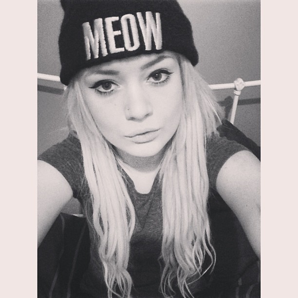 iya #me #blonde #meow #beanie