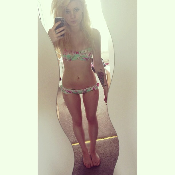 #me#seflie#blonde#girl#bikini#mirror#summer#sun#hot#weather#blondehair#longhair#face#tattoo#ink#body