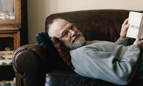 nprfreshair:

Oliver Sacks: A Neurologist At The ‘Intersection Of Fact And Fable’
“I think illness and deep illness may force one to think, even if one hasn’t been a thinking person before. And perhaps force one to think in the terms … of metaphor, of the imagination, of myth.”
 — Oliver Sacks on Fresh Air in 1985
Sacks died yesterday at the age of 82. 
