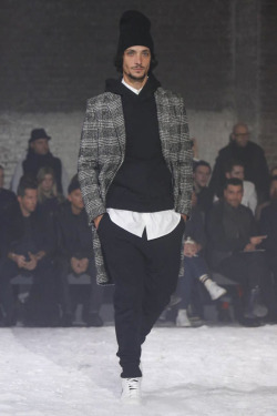 Ami - Alexandre Mattiussi | Menswear Fall/Winter 2014 | Paris Fashion Week