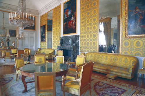 artschoolglasses:
Salon de Famille de Louis-Philippe, Grand Trianon, Versailles
