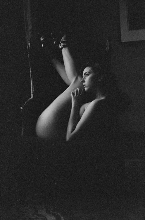 misskaciemarie:allow me to daydream…Miss Kacie Marie by Allan... - Bonjour Mesdames