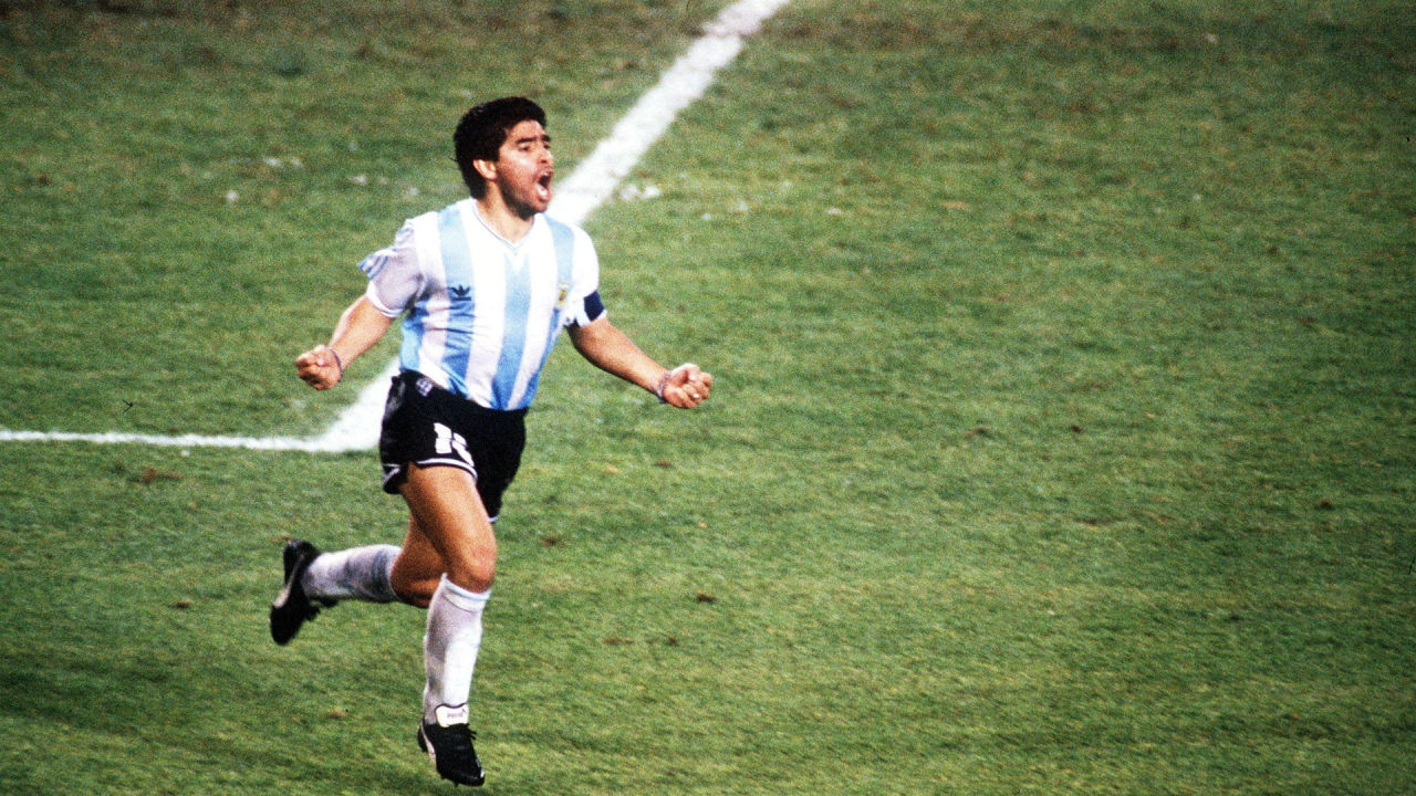 Diego Armando Maradona - Страница 8 Tumblr_nm9qv2BIzJ1r90nv2o1_1280