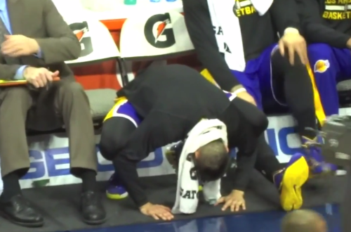 Jeremy Lin inspecting the floor lol jk