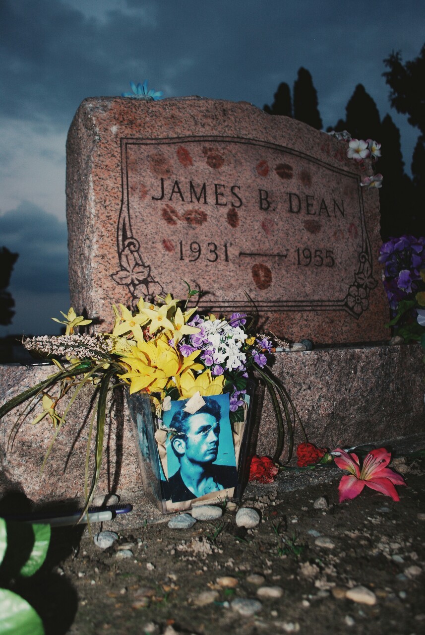 jamigreenfield:

James Dean.
