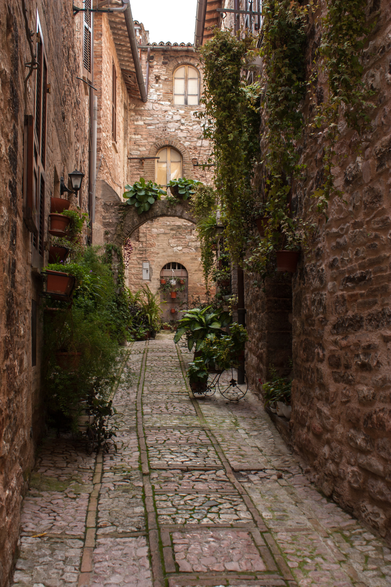 travelingcolors:

Perugia | Italy (by Daniela de Paoli)
