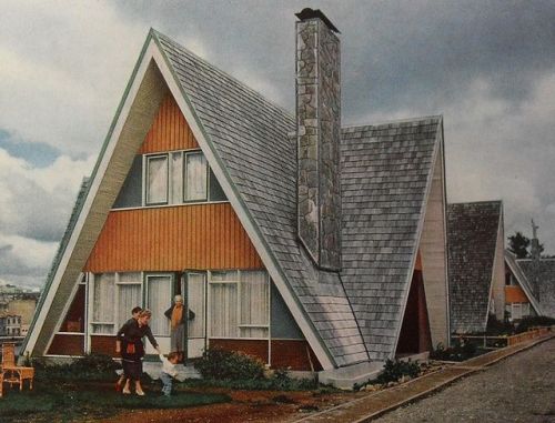 danismm:

1950s A Frame House Architecture Vintage Photo by Christian Montone on Flickr
