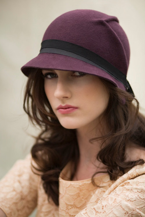 tammifrenchrobin:The Arrow Cloche Hat by MaggieMowbrayHats... - Daily Ladies