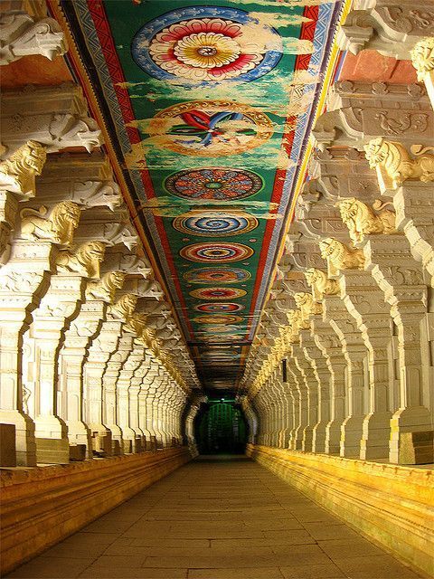  Ramnathswamy Temple - India. The Corridor of a Thousand Pillars, the longest in any Hindu temple. 