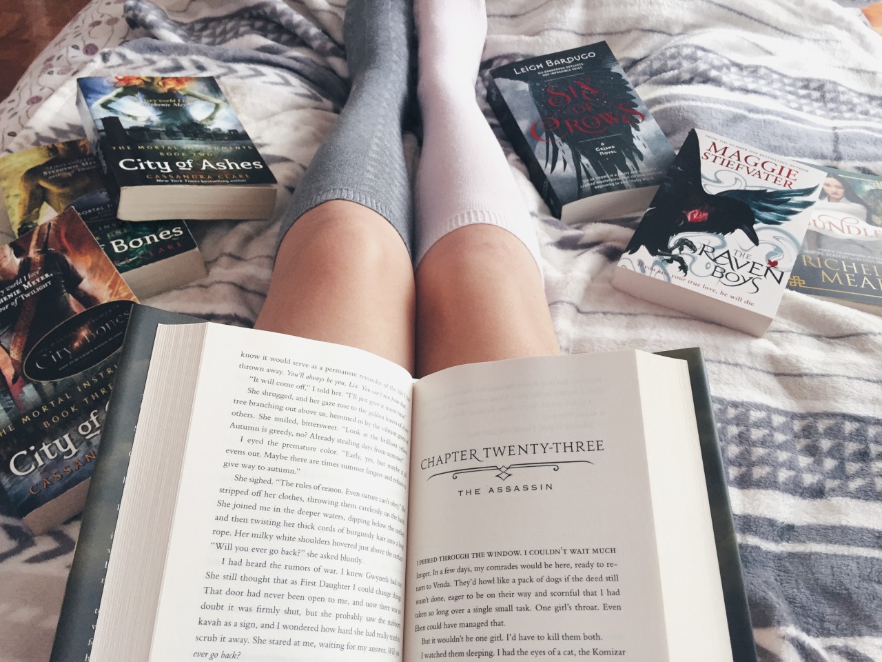 the-joy-of-reading:  �� Chapter 23 ��Natural habitat: surrounded by books 