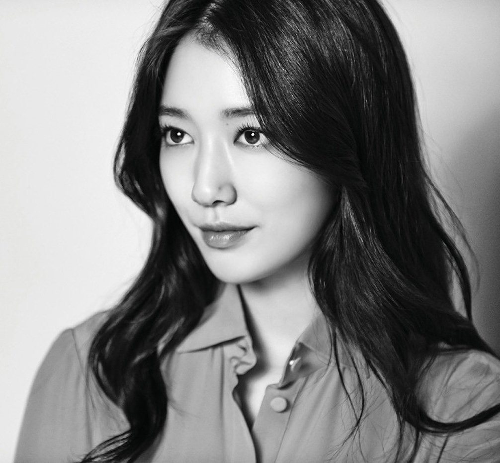 Park Shin Hye - Lotte Duty Free