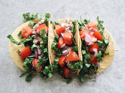 gigieatsvegan:

Tacos are always a good idea. 🌮🌮🌮
