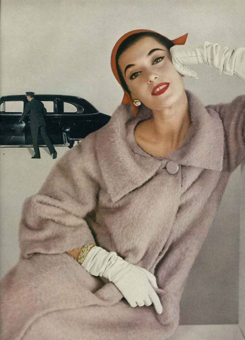 gameraboy:


 Barbara Mullen by John Rawlings for Vogue, February 1953 by kristine