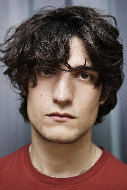trailersas:

All I want in lyfe is a caaute french boyfran who looks like Louis Garrel. Really, thats all I can think of.
