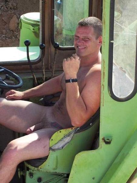 thetractorboi:

ARCHIVE Indiana Tractor Boi,   When it gets really hard …..

