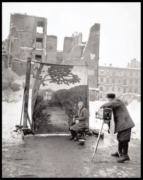 Varsovie en 1946. Photos de Michael Nash.