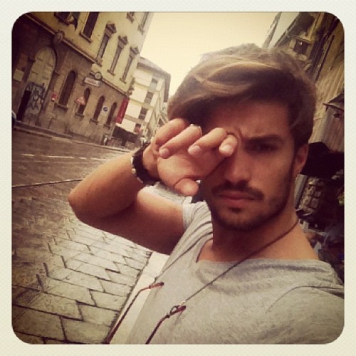 Goodmoarning rainy Milan!!!! 😄 (Scattata con Instagram presso www.mdvstyle.com)