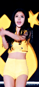 nalizzy:  nothing is more important than this fancam of female president sojin 