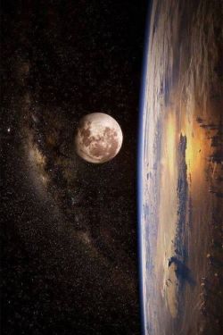 space-pics:  Milky Way, The Moon &amp; Earth In One Photohttp://space-pics.tumblr.com/ source:http://imgur.com/r/space/R9jtioA