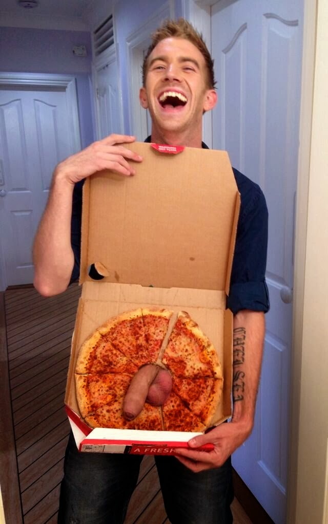 Pizza delivery on webcam