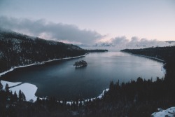 kodiakstag:  While I’m in Sacramento I snuck over to Nevada to snag some photos of Lake Tahoe. 
