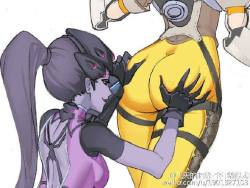 madamsquiggles:  lillymoo-moosings:  grimphantom2:  tracerwidowobsession:    Original Author Weibo: Flying Fat-age mode    WidowTracer at it’s finest.   Tracer just went deep XD   @madamsquiggles @verysofisticatedB3  YES