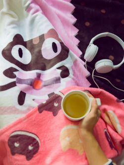 Get comfy cozy with Steven Universe two-sided blankets, available here 