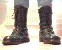 bootslaveboyusa:  boothound2013:  German combat boots, US 10.5  Made for fag stomping! 