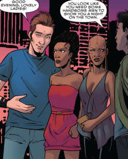 whitesaviorcomplex: pussypoppinlikepopcorn:  maxximoffed:  Black Panther: World of Wakanda #3  This is the best ever  i cant believe black panther invented lesbianism 