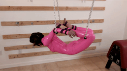 gaggedutopia:  Hannah talks me into putting her into a suspended hogtie /w iron pipes. #bondage #suspension http://j.mp/2tYvywF