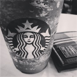 Late night date&hellip; #starbucks to keep me awake&hellip; #catchingfire at 1am  (at Golden Village)