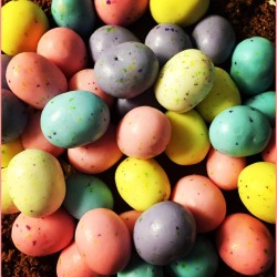 #Easter #maltballs  (at Othman Manor)