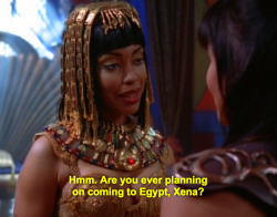 firewings86: t-high-la420:  start ur day off right with hearty bowl of gina torres as cleopatra letting xena know she’s DTF.  the fact that I’m reblogging this from a non-Xena blog I follow makes it even better. also GABRIELLE’S FACE LOLOL 