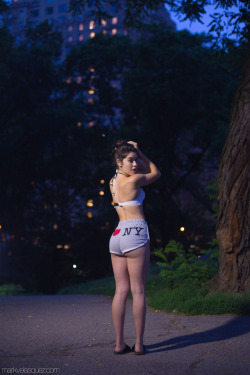 “Central Park at 6 a.m.” 2015Find this BRAND NEW series and all my uncensored photo setsonly on my Patreon!-Find me on PATREON  and INSTAGRAM