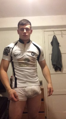 biblogdude:  Would really love to try some footballer cock