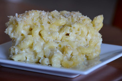 pastasfoglia:  Macaroni &amp; Four Cheese by Necessary Indulgences on Flickr. 