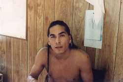 l-o-o-p-y: Inuit actor, Eric Schweig, on set of Last of the Mohicans