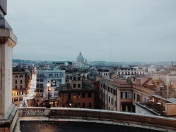 anothertravelblogorwhatever:  View of Rome and St. Peter’s dome from the top of the Spanish Steps. (Seriously, go to the steps EARLY. Like, before the sun comes up. There will be no one there.) Piazza di Spagna, Rome 