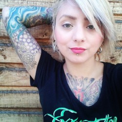 eliona-suicide:  #suicidegirls #suicidegirlschile #eliona #blondhair #shorthair #tattooed #inkedgirls #chileanbeauty #chestpiece #colors #tattoos #pierced #suicidegirlsselfie 