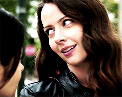 dreamaboutlifeagain:  Amy Acker and her face  